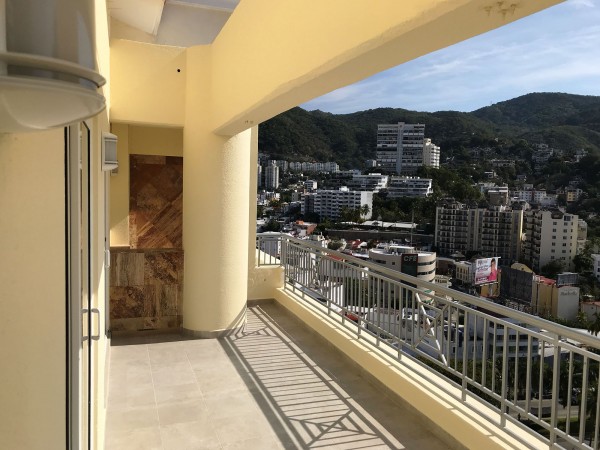 Ph Puerto Lucia, Sobre Costera 3 Rec/3 WC, Cto De Servicio
